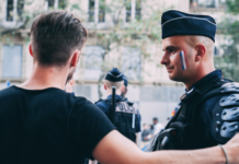 Police à Paris