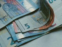 Versement de 6000€