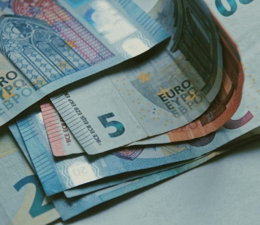 Versement de 6000€